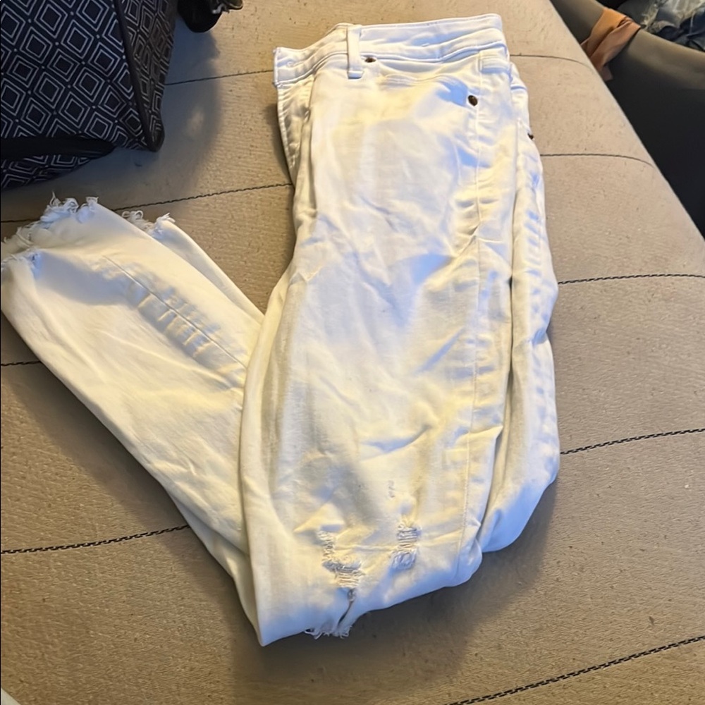 White Distressed Women's Jeans